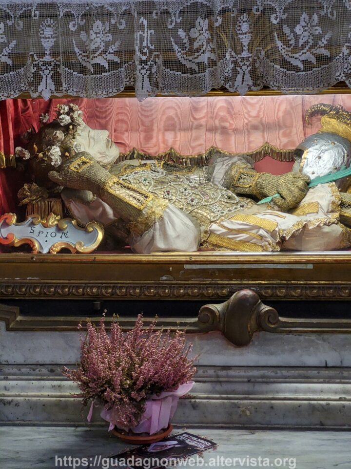 frate agostiniano Michele Agostino Delfino che puoi trovare nella Chiesa della Consolazione a Genova